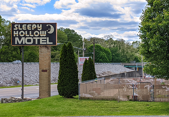 Sleepy Hollow Motel