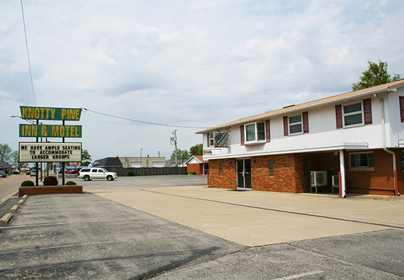 Knotty Pine Motel