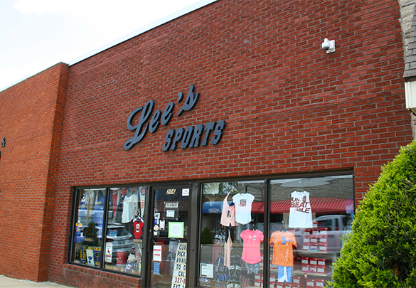 Lee's Sports