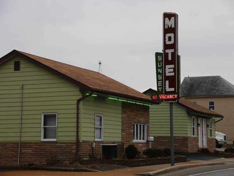 Sunset Motel