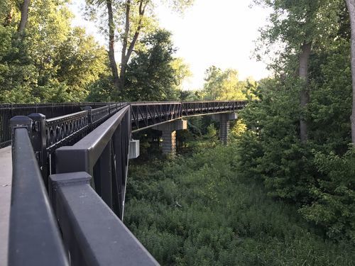 Knobeloch Woods Nature Preserve