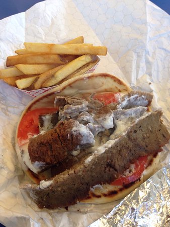 Lilly's Gyros