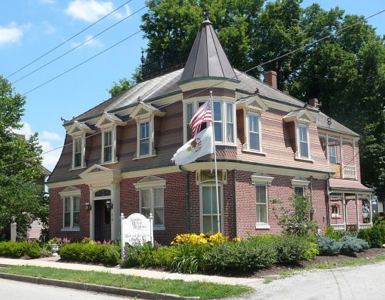 Senator Rickert Residence Bed & Breakfast