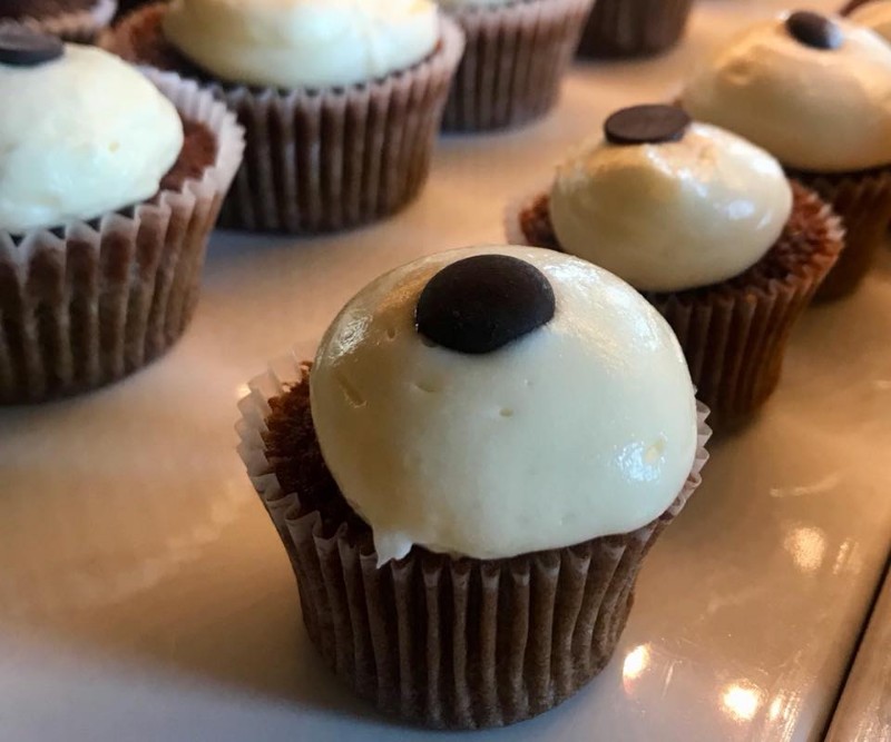 Sweet Katie Bee's Cupcake & Coffee Bar