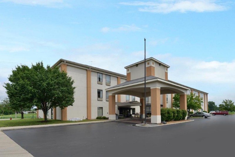 Quality Inn and Suites - Cahokia