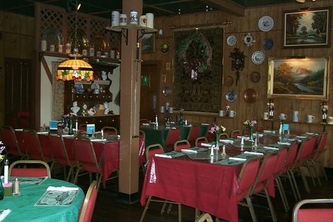 Dreamland Palace German Restaurant