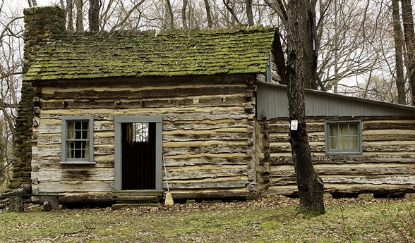 Ingram's Pioneer Log Cabin Village