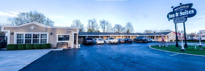 Belleville Inn & Suites