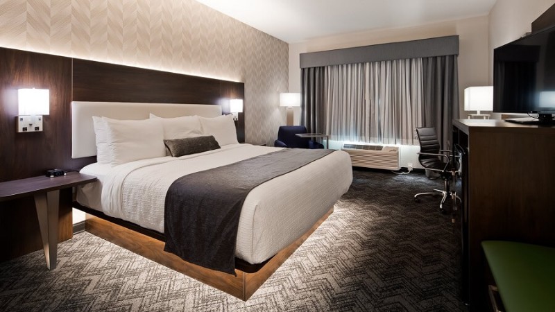 Best Western Plus Parkside Inn & Suites - Olney